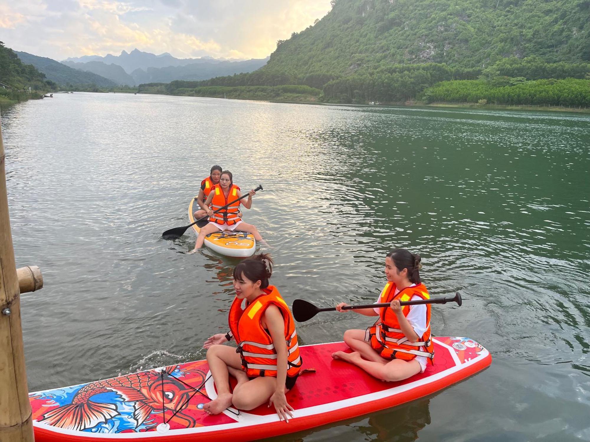 Son River House Phong Nha Eksteriør billede