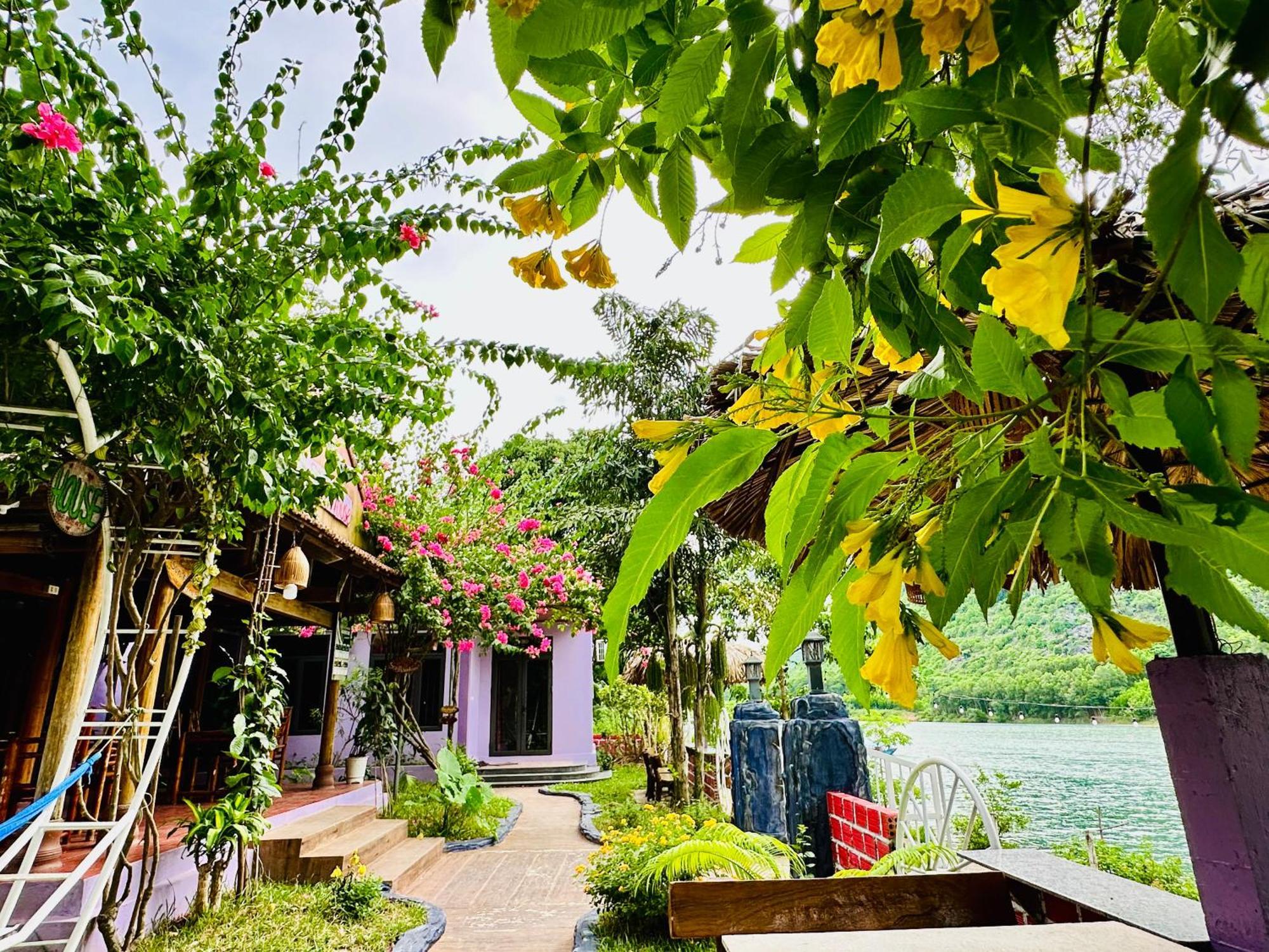 Son River House Phong Nha Eksteriør billede