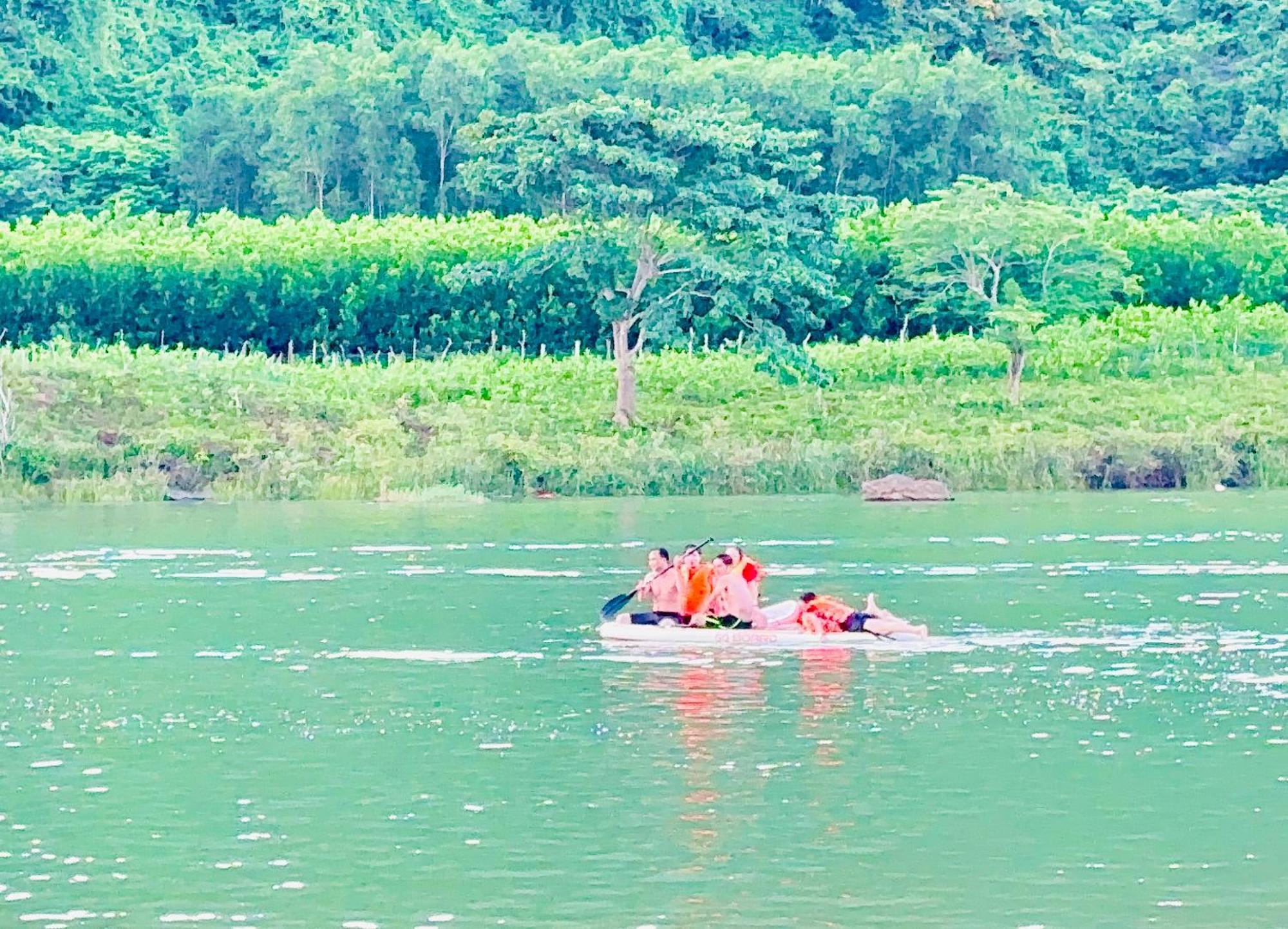 Son River House Phong Nha Eksteriør billede