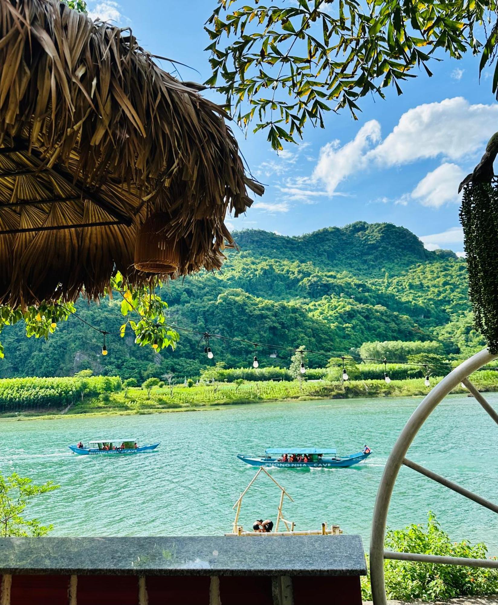 Son River House Phong Nha Eksteriør billede